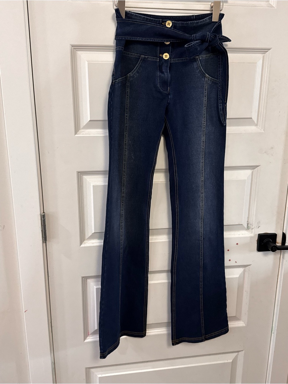 Freddy High-Rise Dark Blue Women's Jeans with Tie Belt